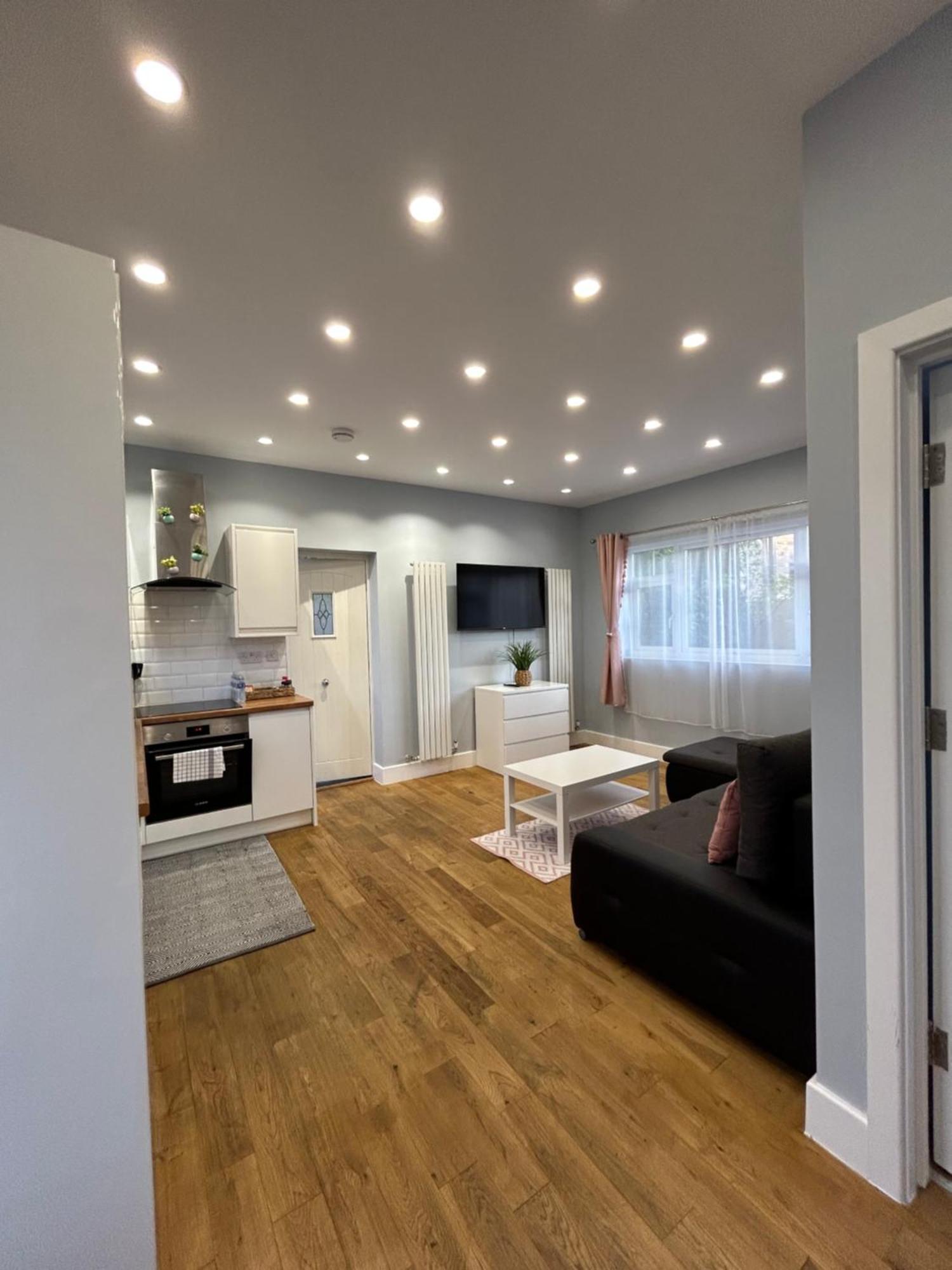 Dana'S Bungalow 홀리 외부 사진